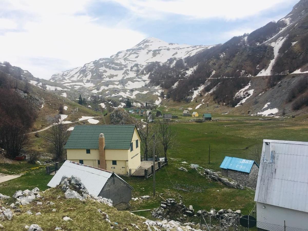 Katun Mokra Accommodation & Horseback Riding Podgorica Exterior foto